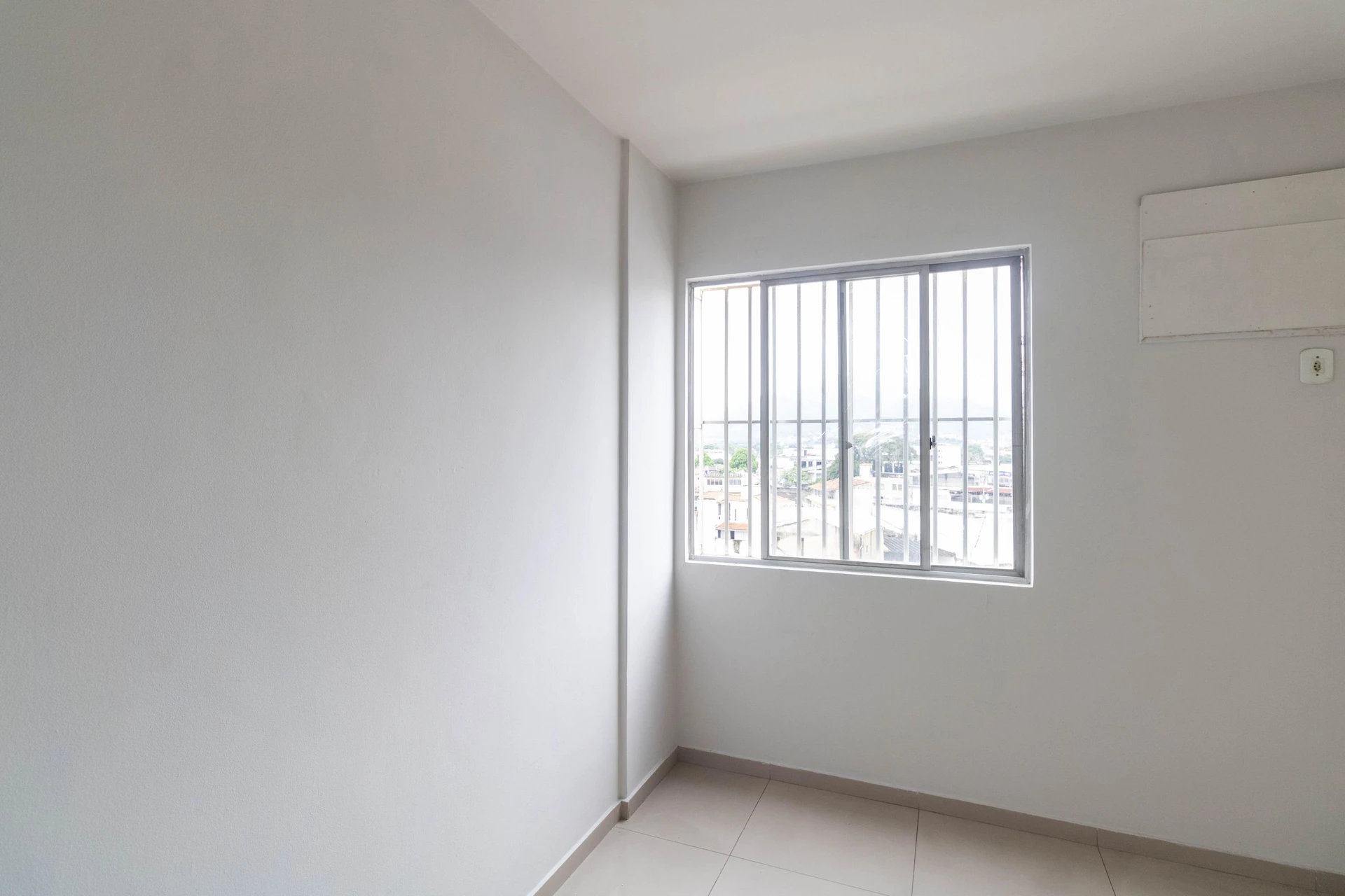 2-bedroom apartment with a home office — photo 12