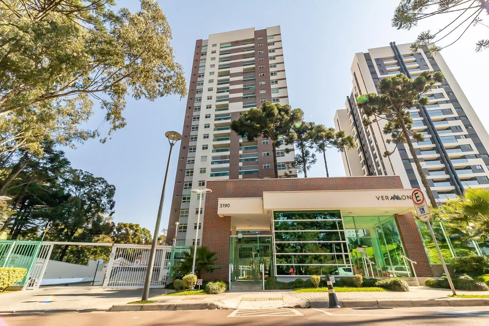Apartamento mobiliado de 2 quartos e 3 banheiros — photo 44