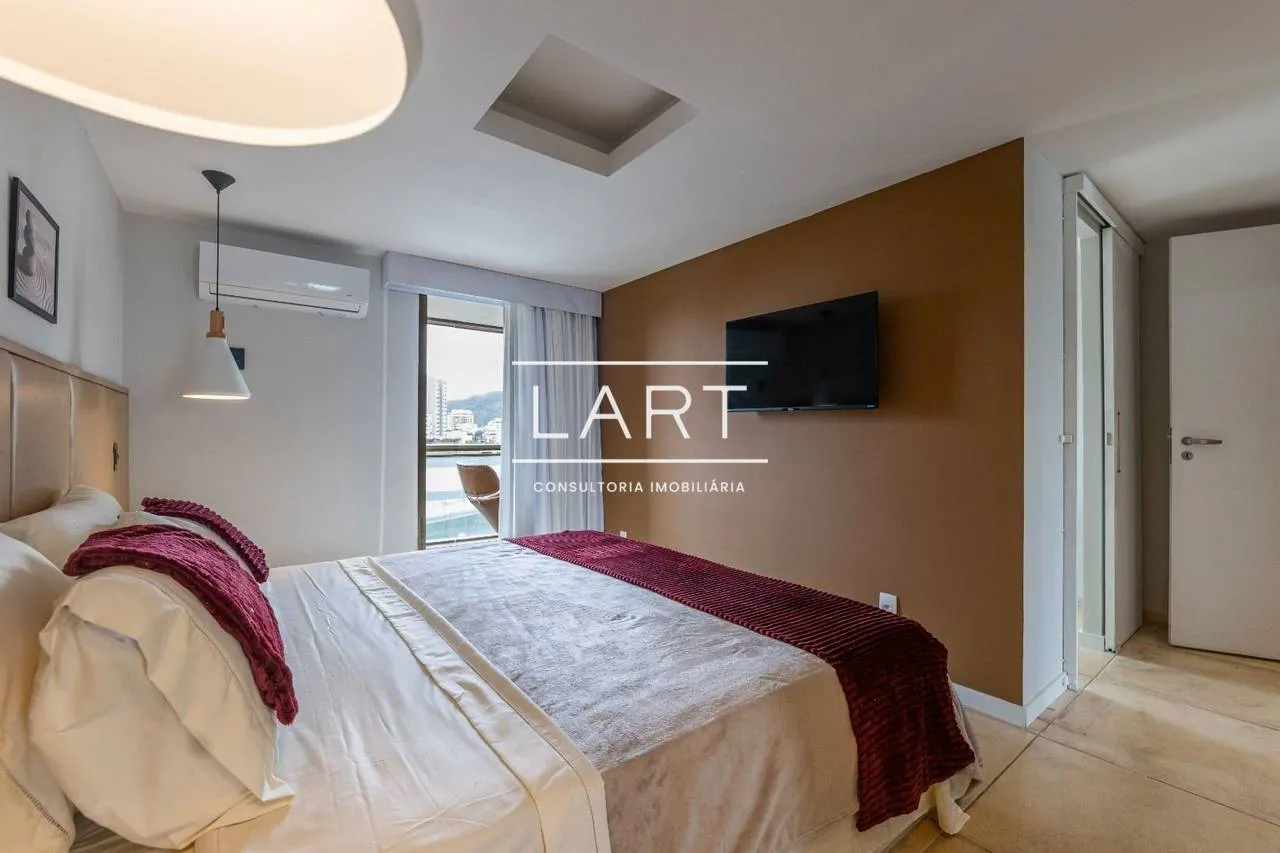 Джакузі та 2 спальні: квартира 170 м² — photo 19
