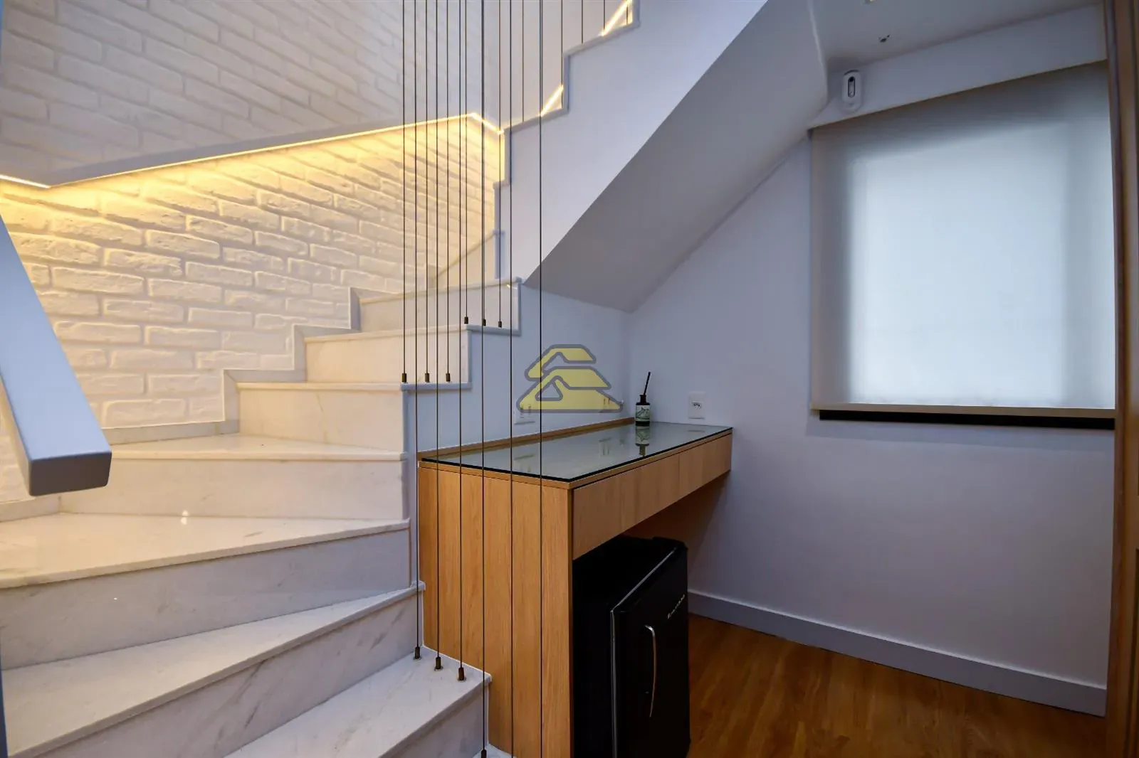 Apartamento mobiliado de 2 quartos com 2 suítes e varanda — photo 4