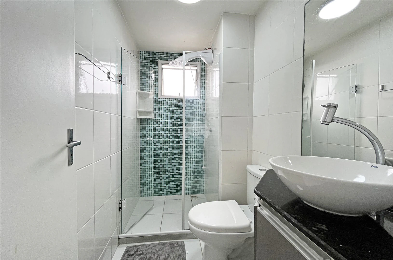 Стиральная машина и 2 спальни: квартира 48 м² — photo 17