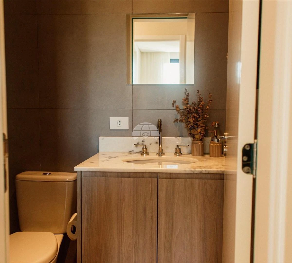3-bedroom apartment with a dryer in Curitiba — photo 8