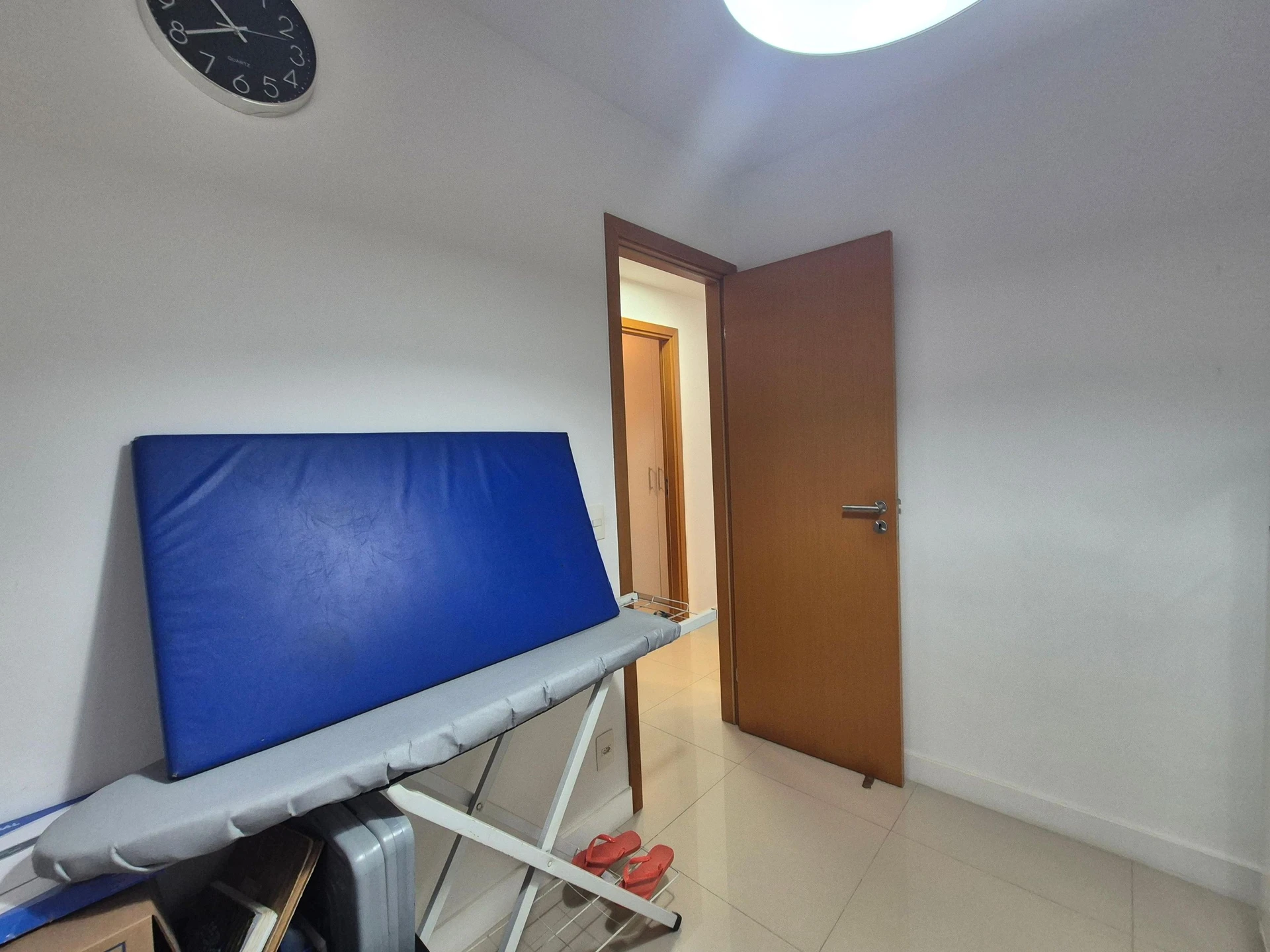 Apartamento de 76 m² com lava-louças e banheira — photo 14