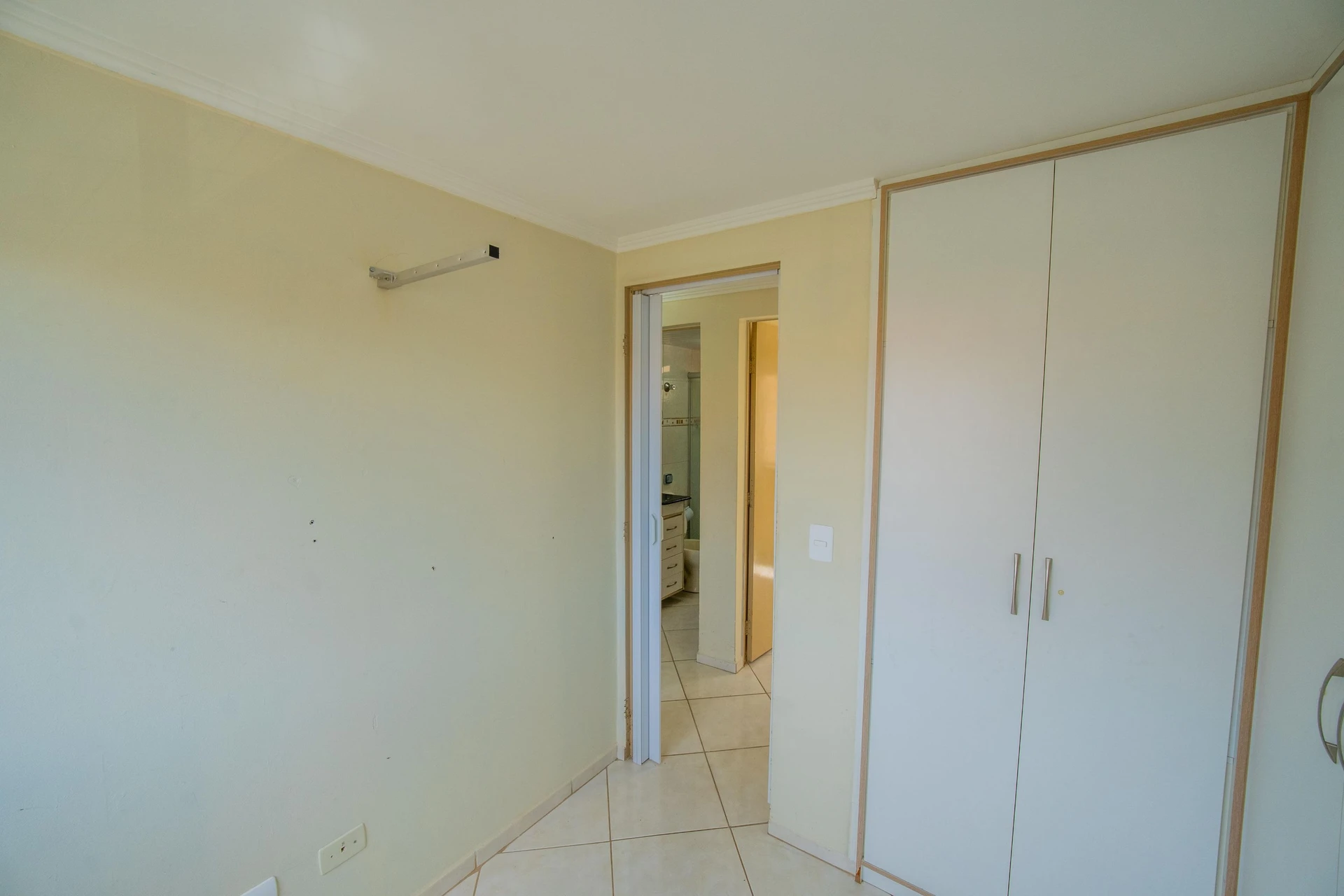 3-bedroom apartment with a washing machine in Curitiba — photo 15