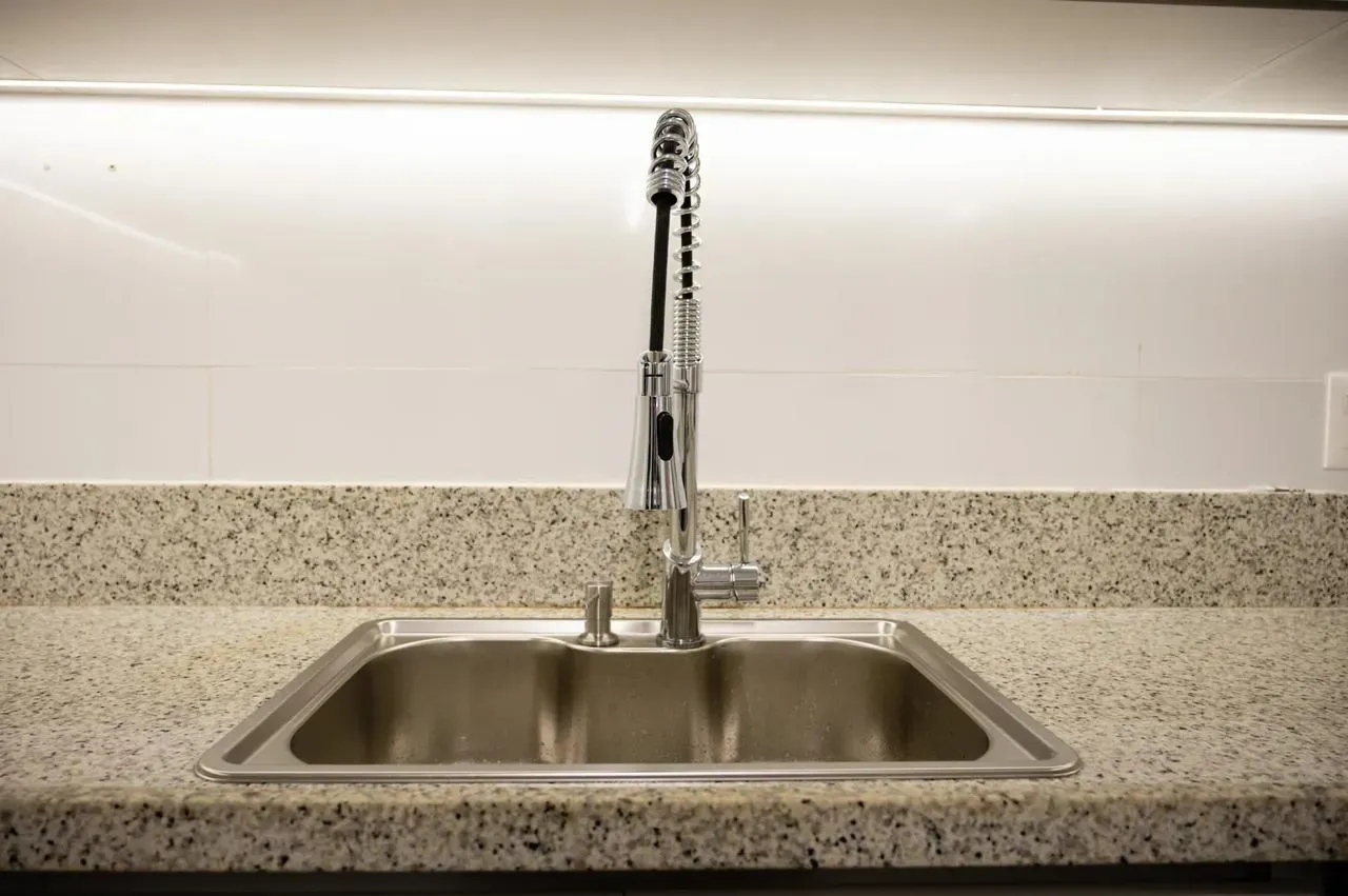 5-bedroom apartment, 1 with its own bathroom, 218 m² — photo 14