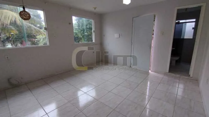 Duplex house of 40 m² with 1 bedroom and 2 bathrooms