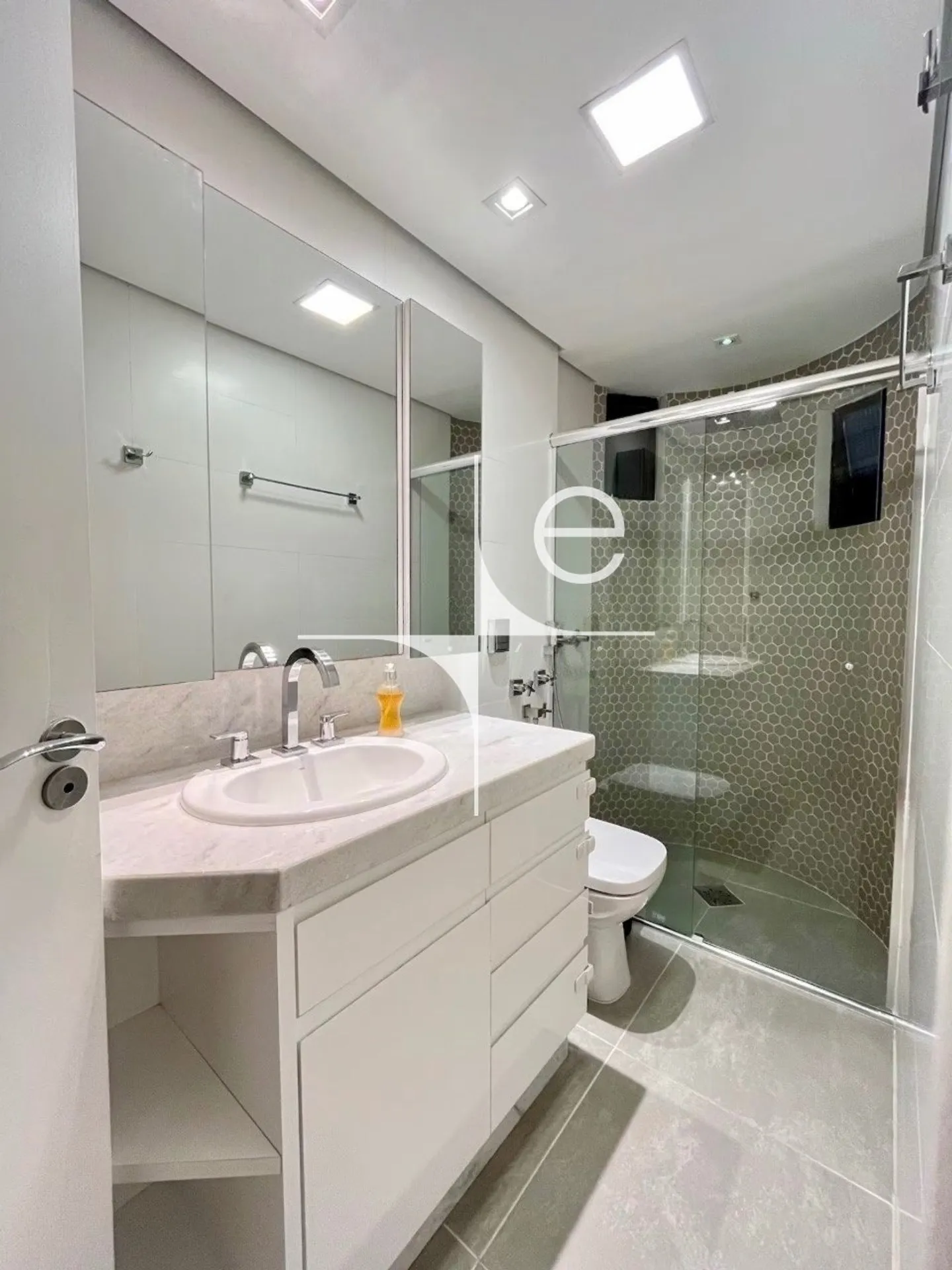 Apartamento de 81 m² com 3 quartos e 1 suíte no 1º andar — photo 11