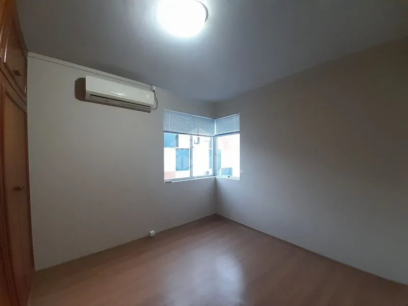 Apartamento de 2 quartos com sacada e área de serviço — photo 17