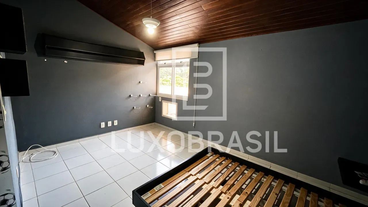 Furnished house with a private pool and 6 bedrooms — photo 32