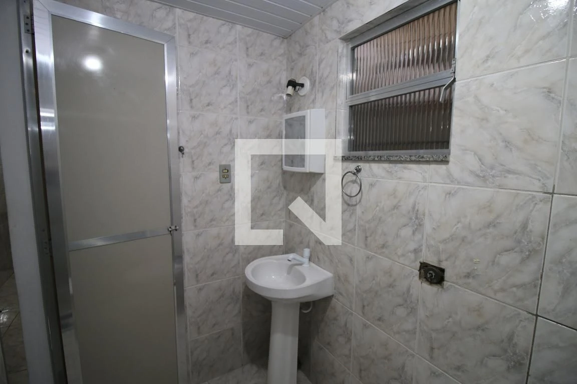 Parking-free apartment with 1 bedroom and 1 bathroom — photo 18