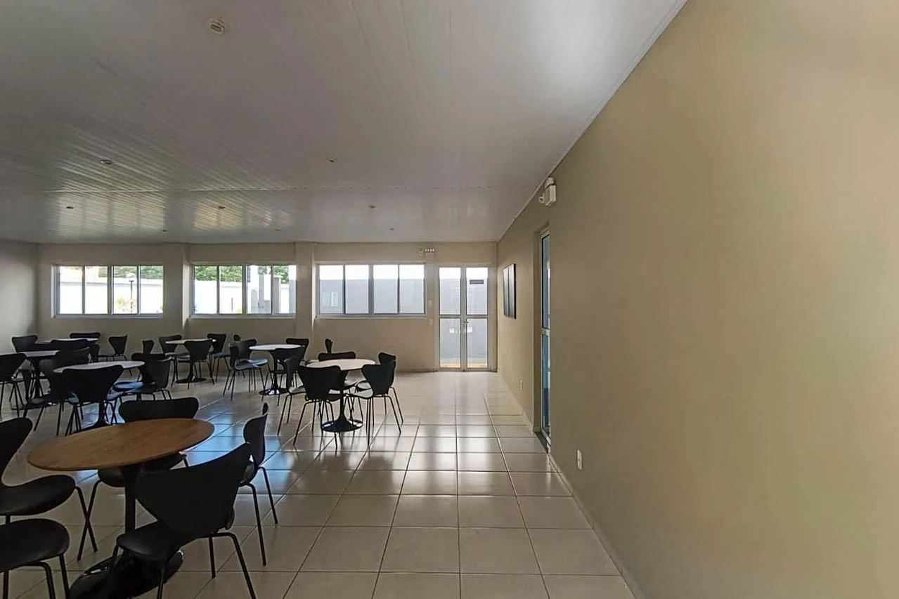 Apartamento de 2 quartos em condomínio com academia — photo 4