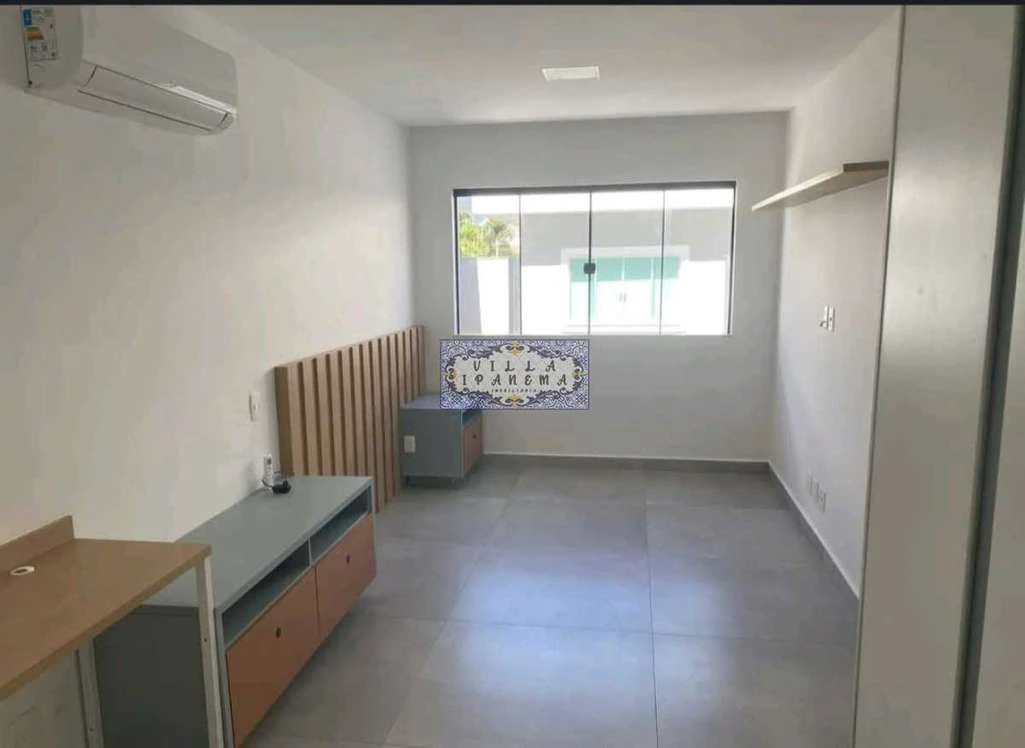 515 m² house with 5 en-suite bedrooms and 2 parking spots — photo 7