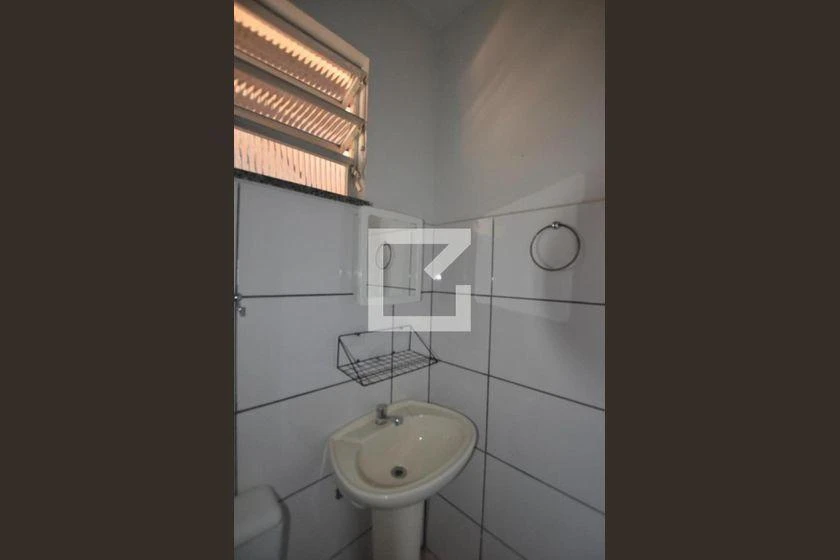 1-bedroom apartment with an electric shower — photo 5