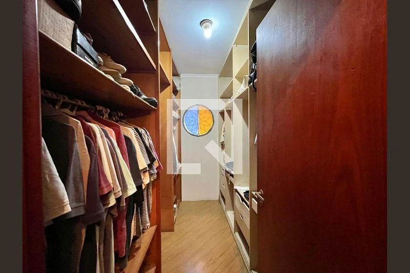 Casa de 300 m² com 4 quartos e 2 vagas — photo 9