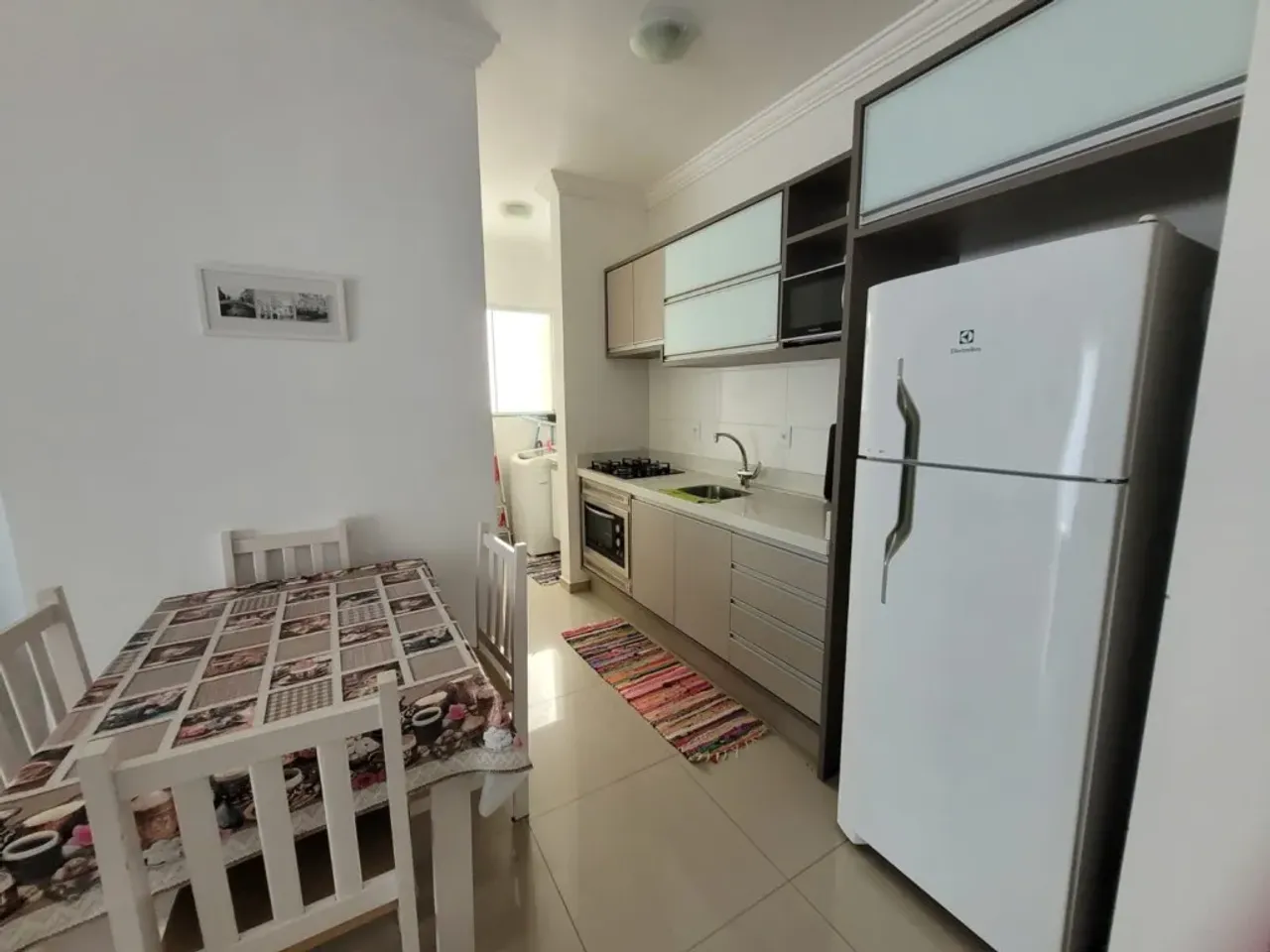 Apartamento mobiliado com 2 quartos e varanda — photo 8
