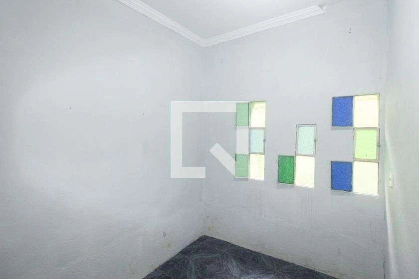 2-bedroom house with a laundry area — photo 25