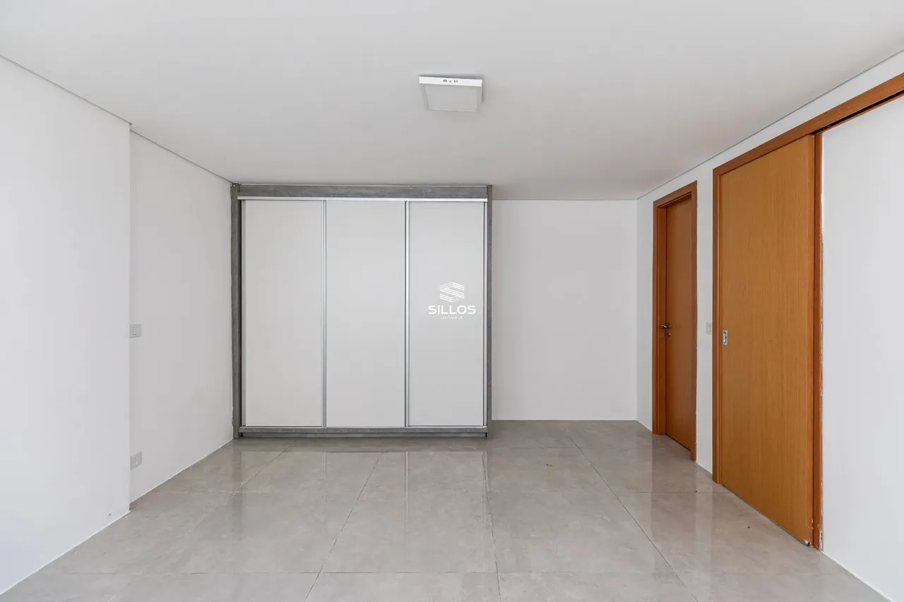 142 m² apartment with a balcony and private BBQ — photo 16
