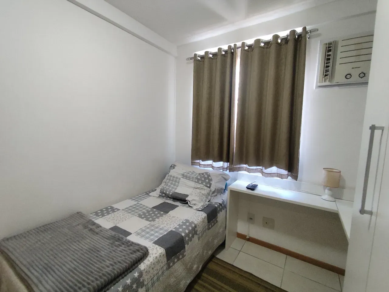 Furnished 3-bedroom apartment with open-plan kitchen — photo 15