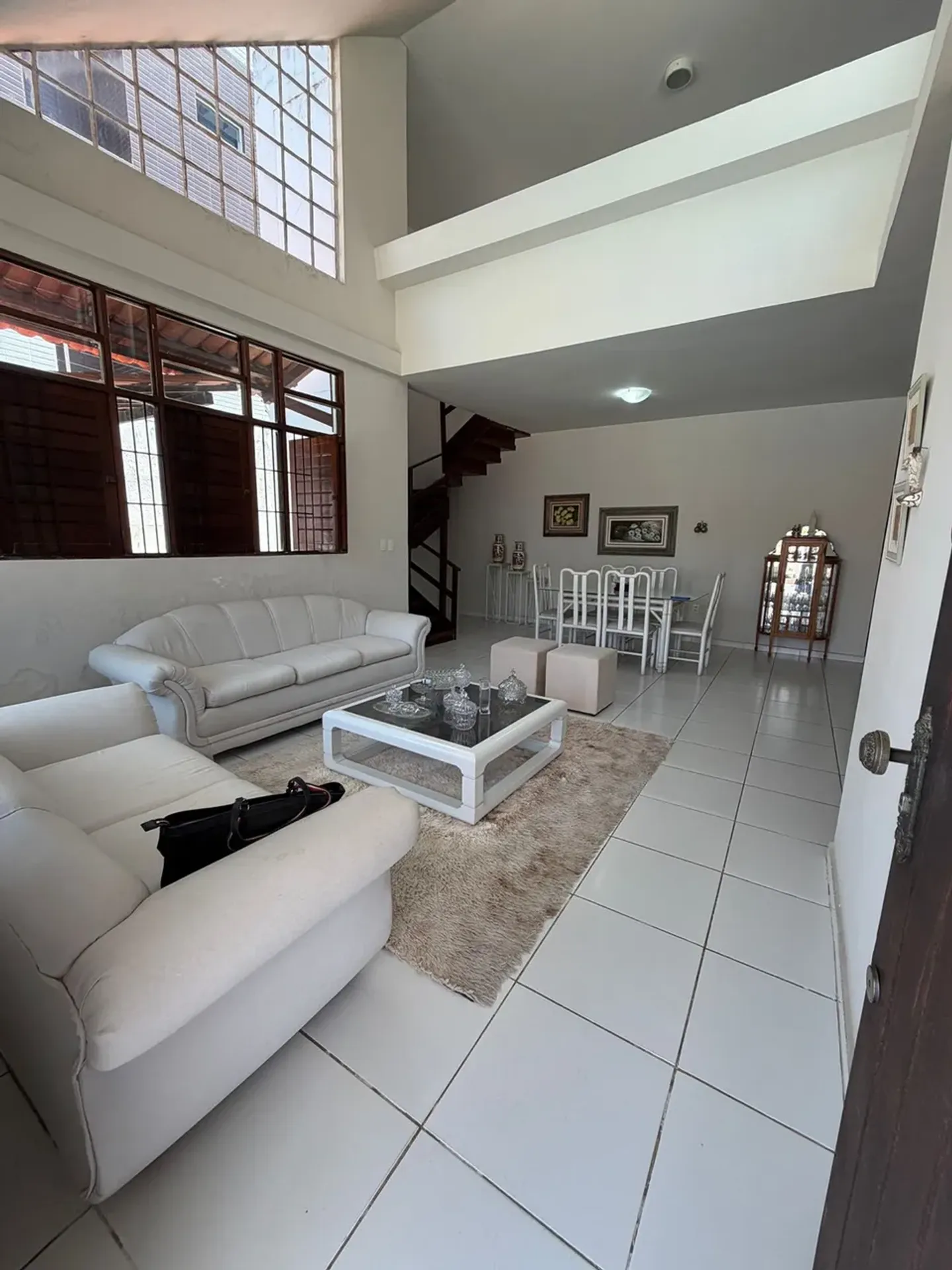 Мебльований будинок з 5 спальнями та 3 суїтами — photo 20