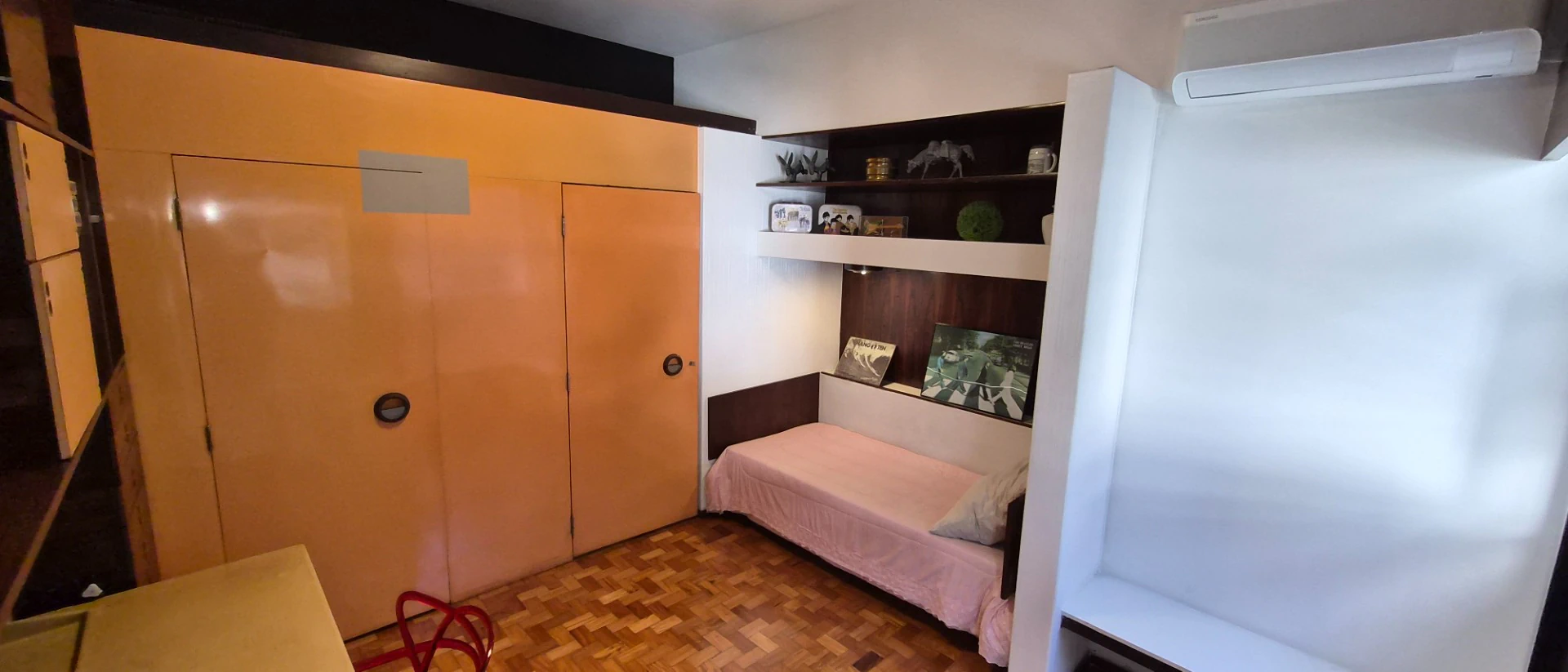 Apartamento com 4 quartos e 300 m², 1 suíte e 4 banheiros — photo 7