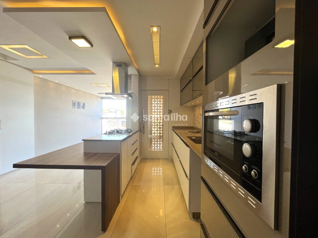 Квартира 114 м² с видом на горы и панорамными окнами — photo 8