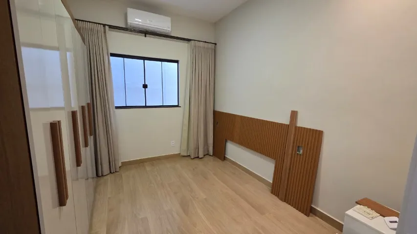 Furnished house with 3 bedrooms and an open-plan kitchen — photo 11