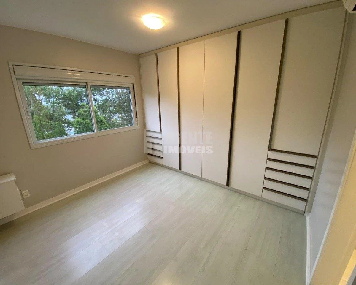 3-bedroom apartment with a dishwasher in Florianópolis — photo 12