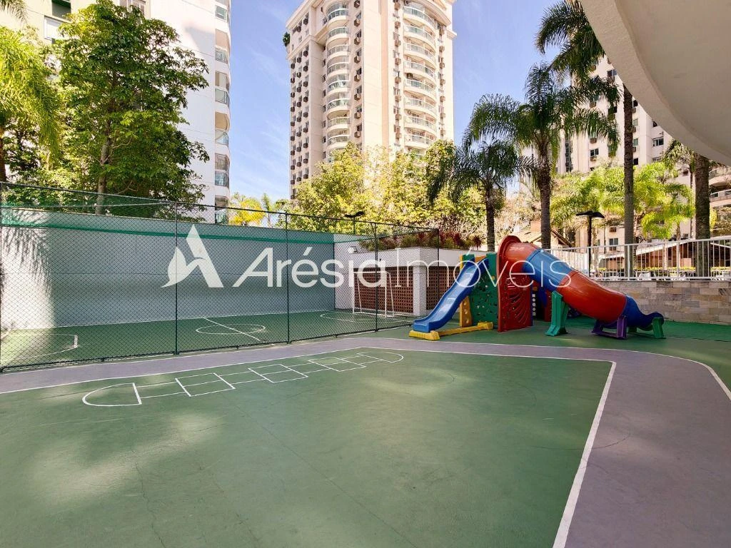 Apartamento com 3 dormitórios e varanda envidraçada — photo 42