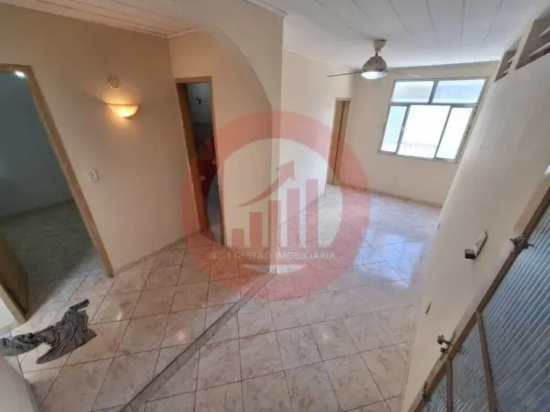 2-bedroom, 1-bath rental with no parking space — photo 9