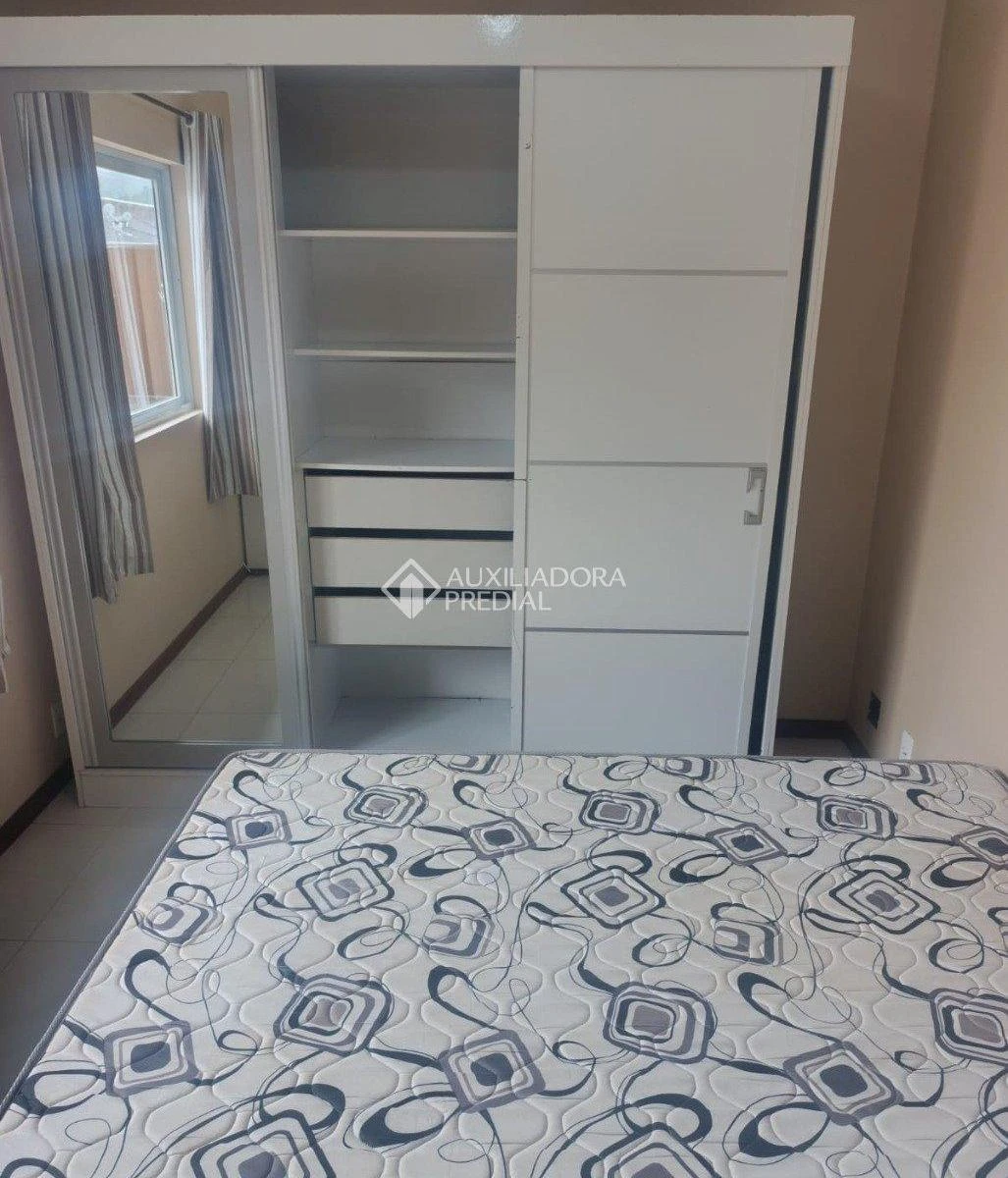 Мебльований будинок з 2 спальнями та кухнею з газом — photo 4