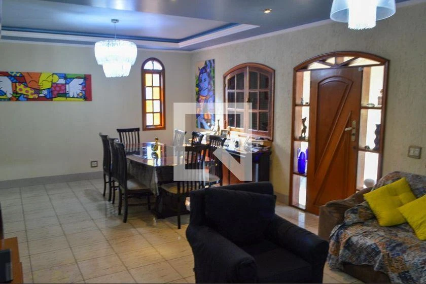 Furnished house with 4 bedrooms and 600 m² — photo 34