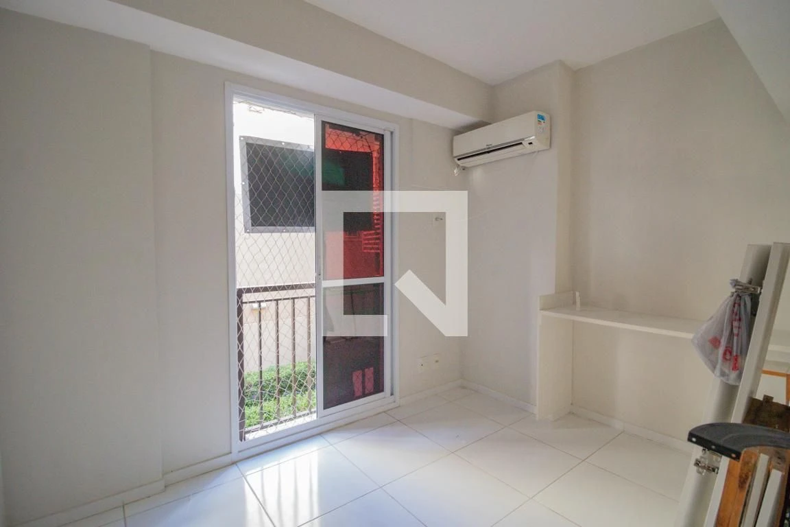 Furnished apartment, 75 m², with a walk-in closet — photo 29