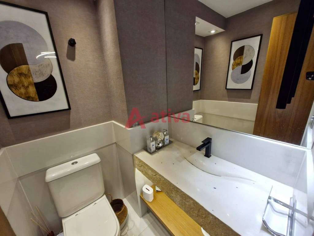 Furnished 131 m² apartment with 3 bedrooms and glass balcony — photo 14