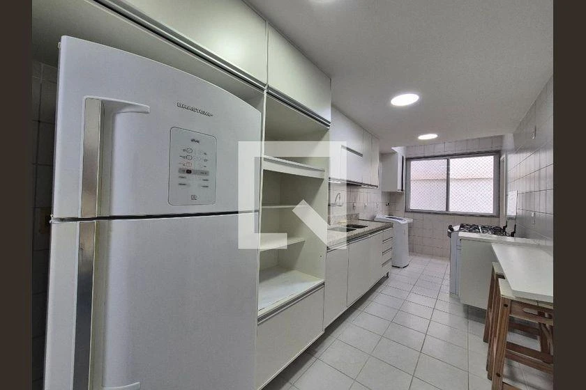 Apartamento mobiliado com 3 quartos e varanda — photo 6