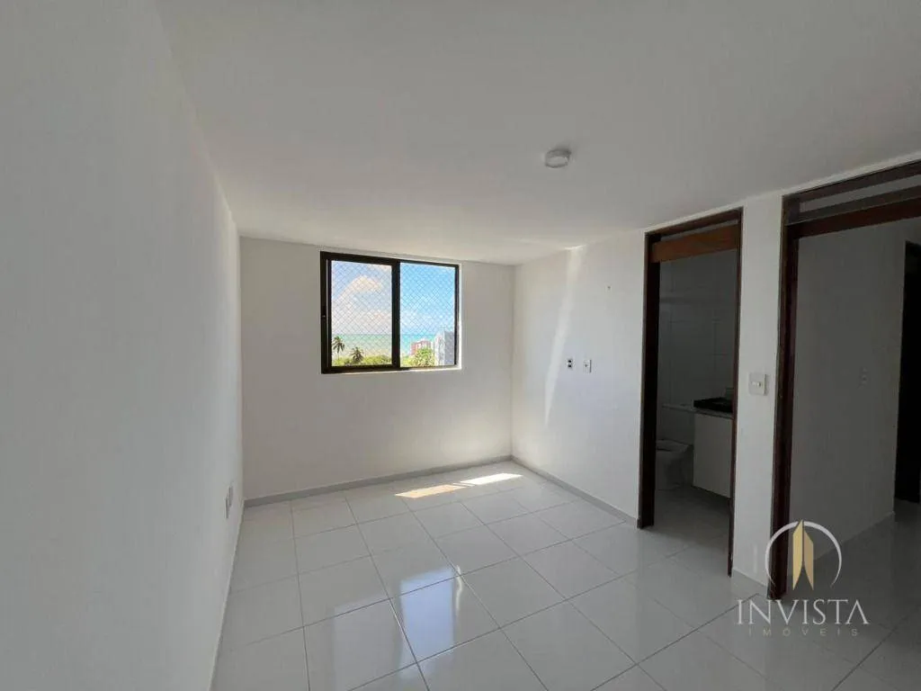 Apartamento de 3 quartos em condomínio com piscina — photo 18