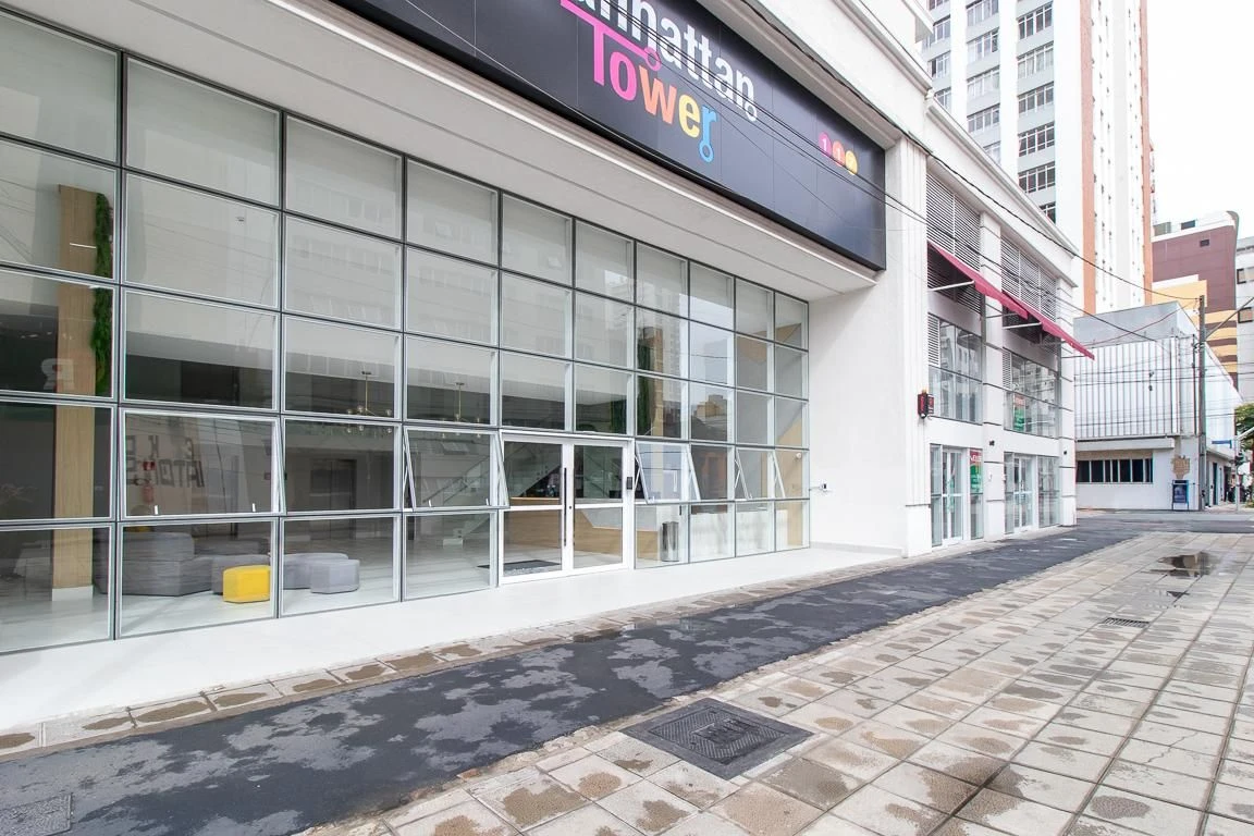 Студия 20 м² со стиральной машиной и панорамными окнами — photo 3