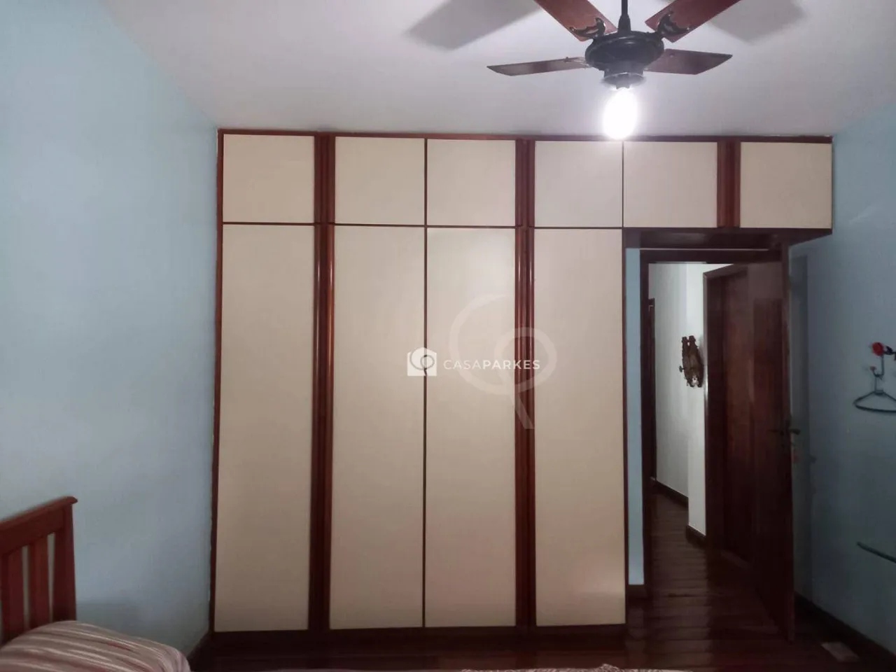 Furnished house with 4 bedrooms and a gas stove kitchen — photo 9