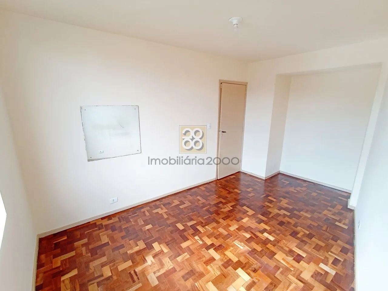 Apartment, 62 m², with wood or laminate floors — photo 6