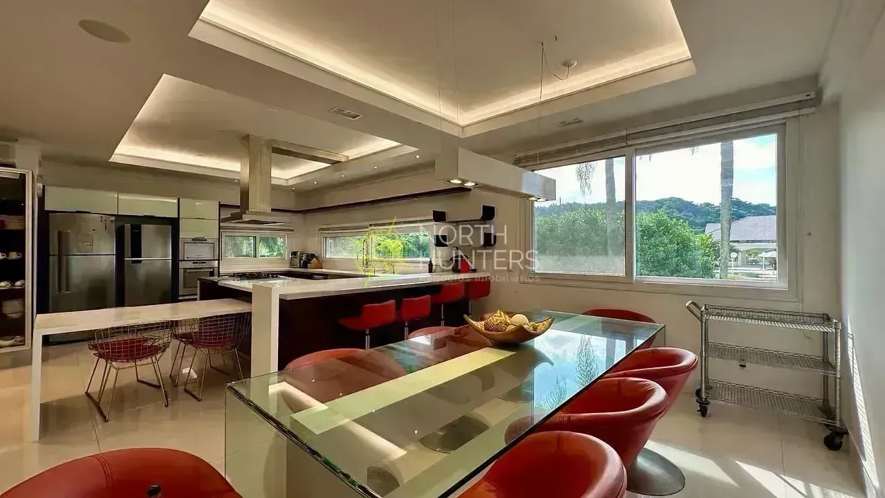 Furnished house with 9 bedrooms and a gas open kitchen — photo 9