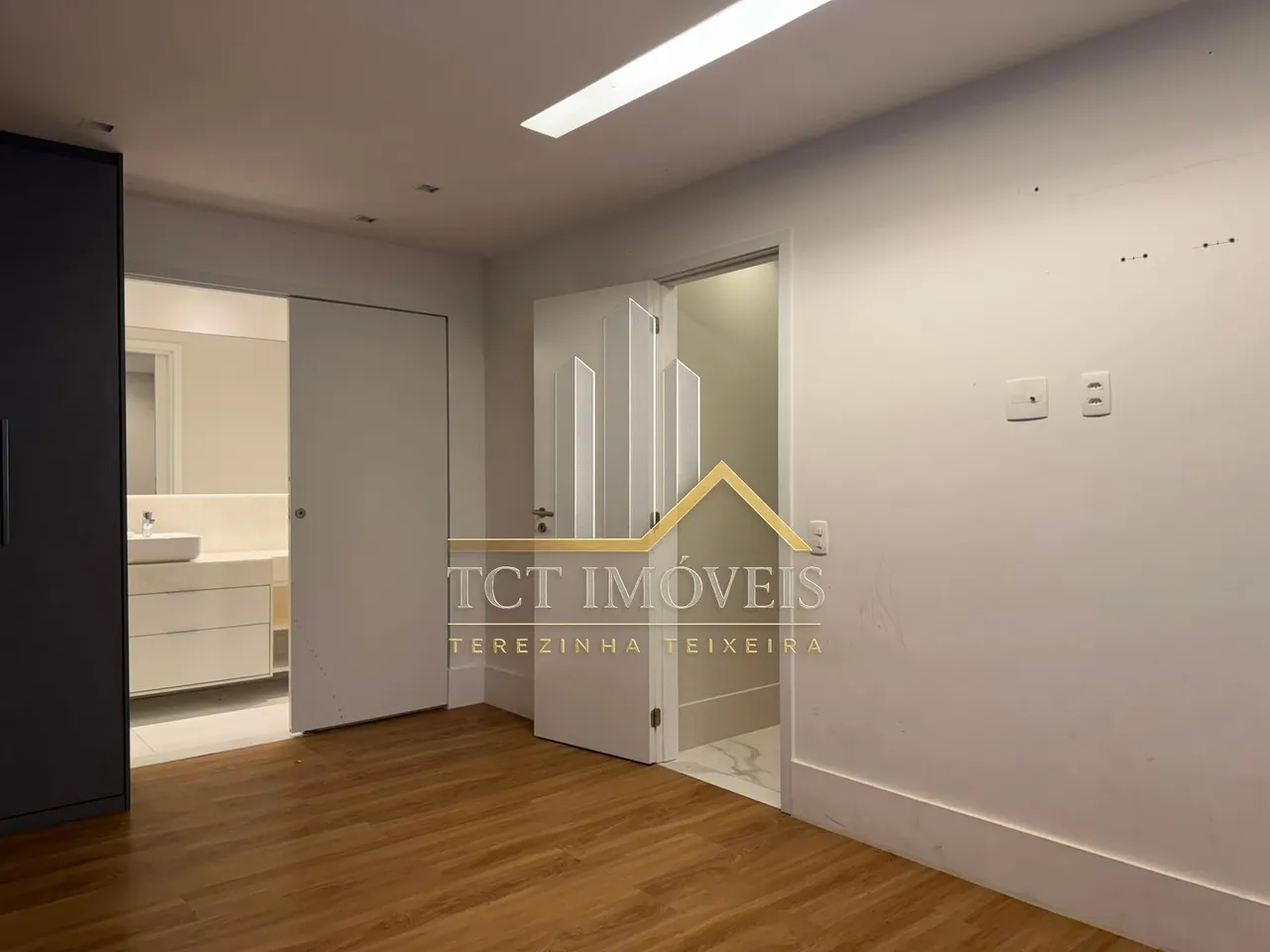 Unfurnished apartment with 3 bedrooms and a gas kitchen — photo 4