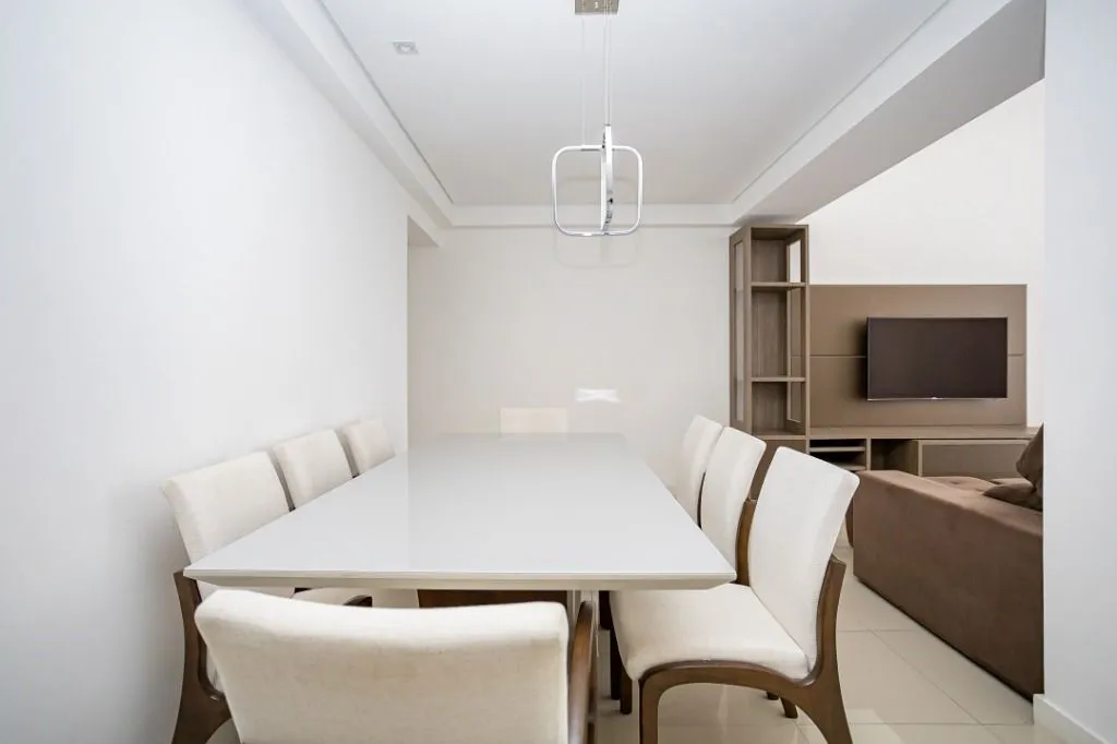 Apartamento com 3 quartos e 160 m², cozinha com fogão a gás — photo 4