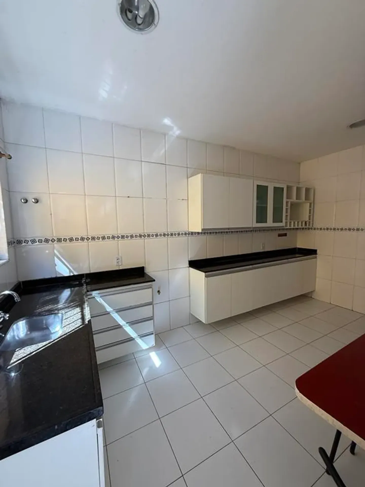 Duplex house with 4 bedrooms and 5 bathrooms — photo 18