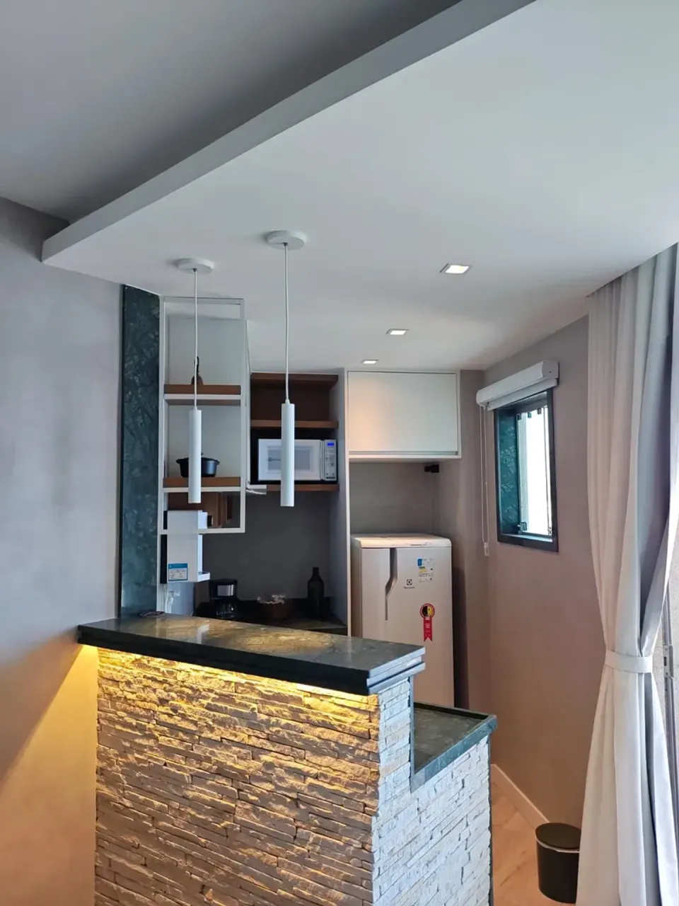 Furnished 1-bedroom apartment with 2 bathrooms — photo 15