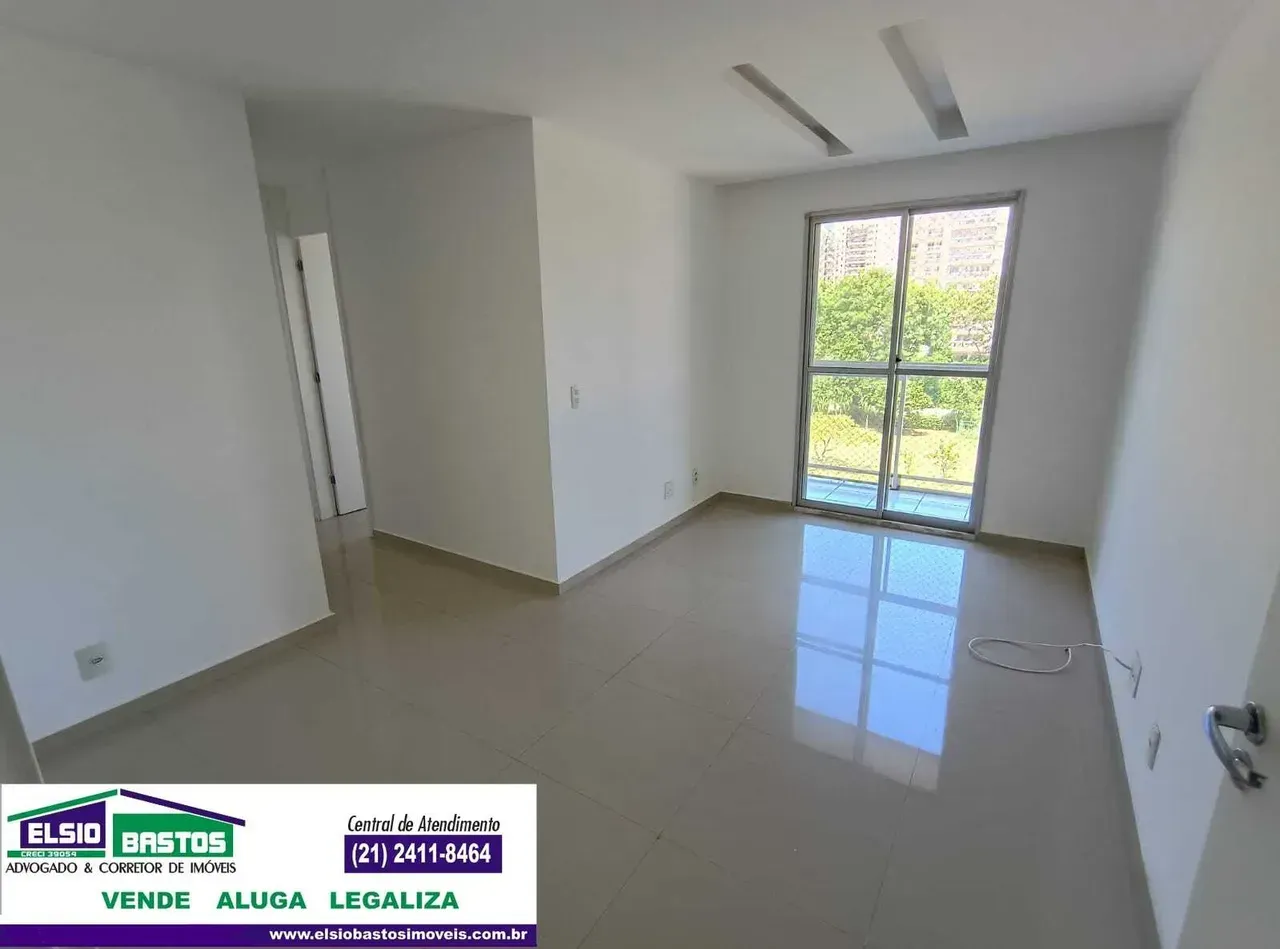 Apartamento com 2 quartos, 1 banheiro e 1 vaga — photo 2