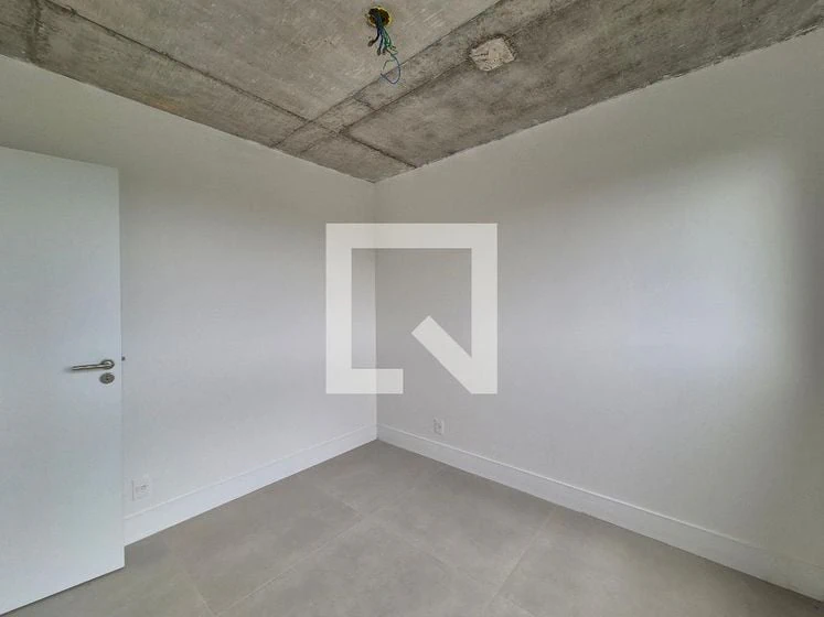 Mountain view in a 3-bedroom apartment, 65 m² — photo 16