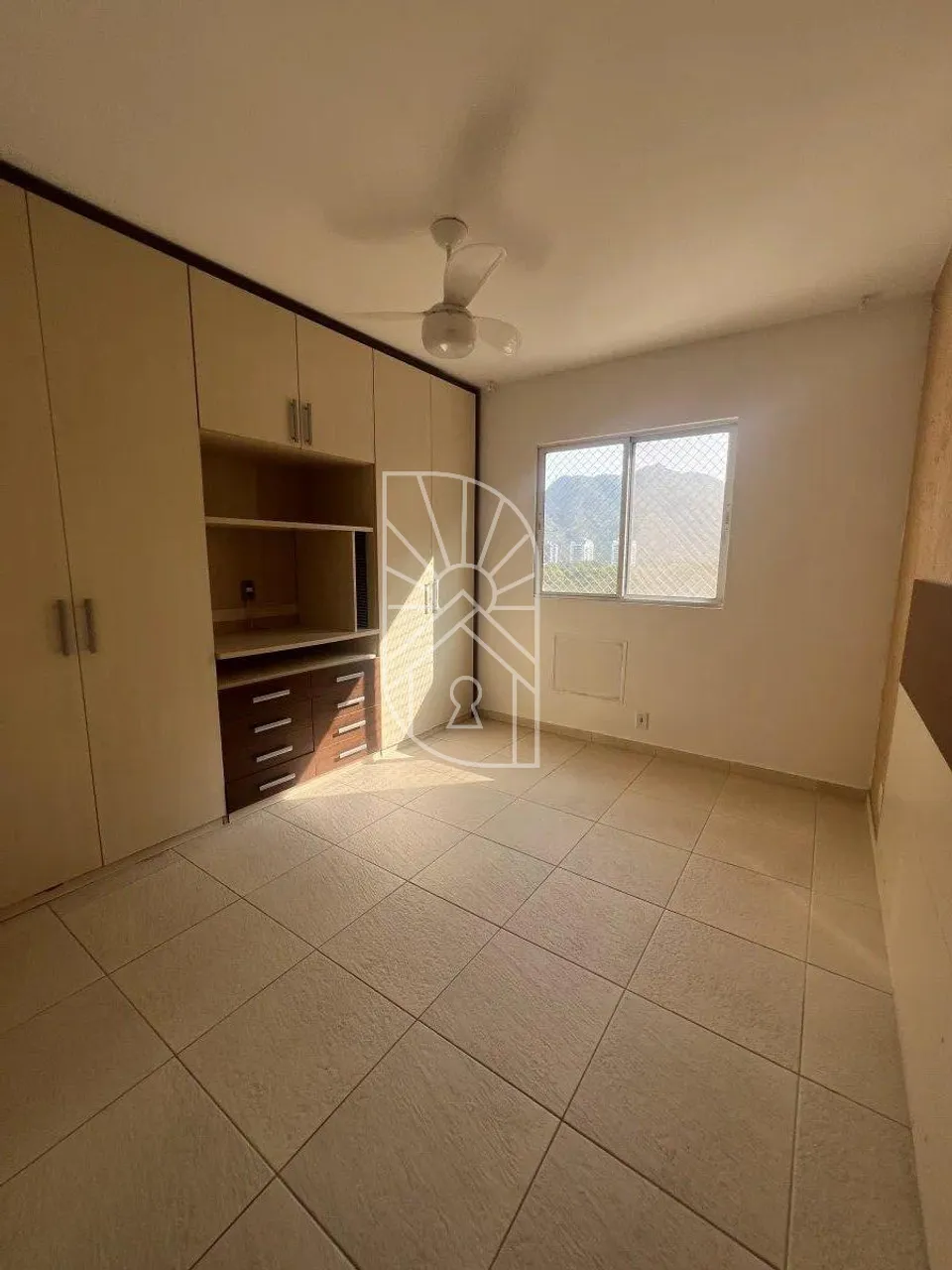 Apartamento de 2 quartos com 2 banheiros e varanda — photo 4