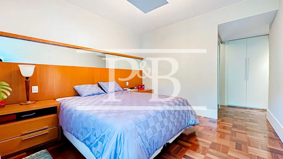 Unfurnished 4-bedroom apartment 200 m² with open-plan kitchen — photo 6
