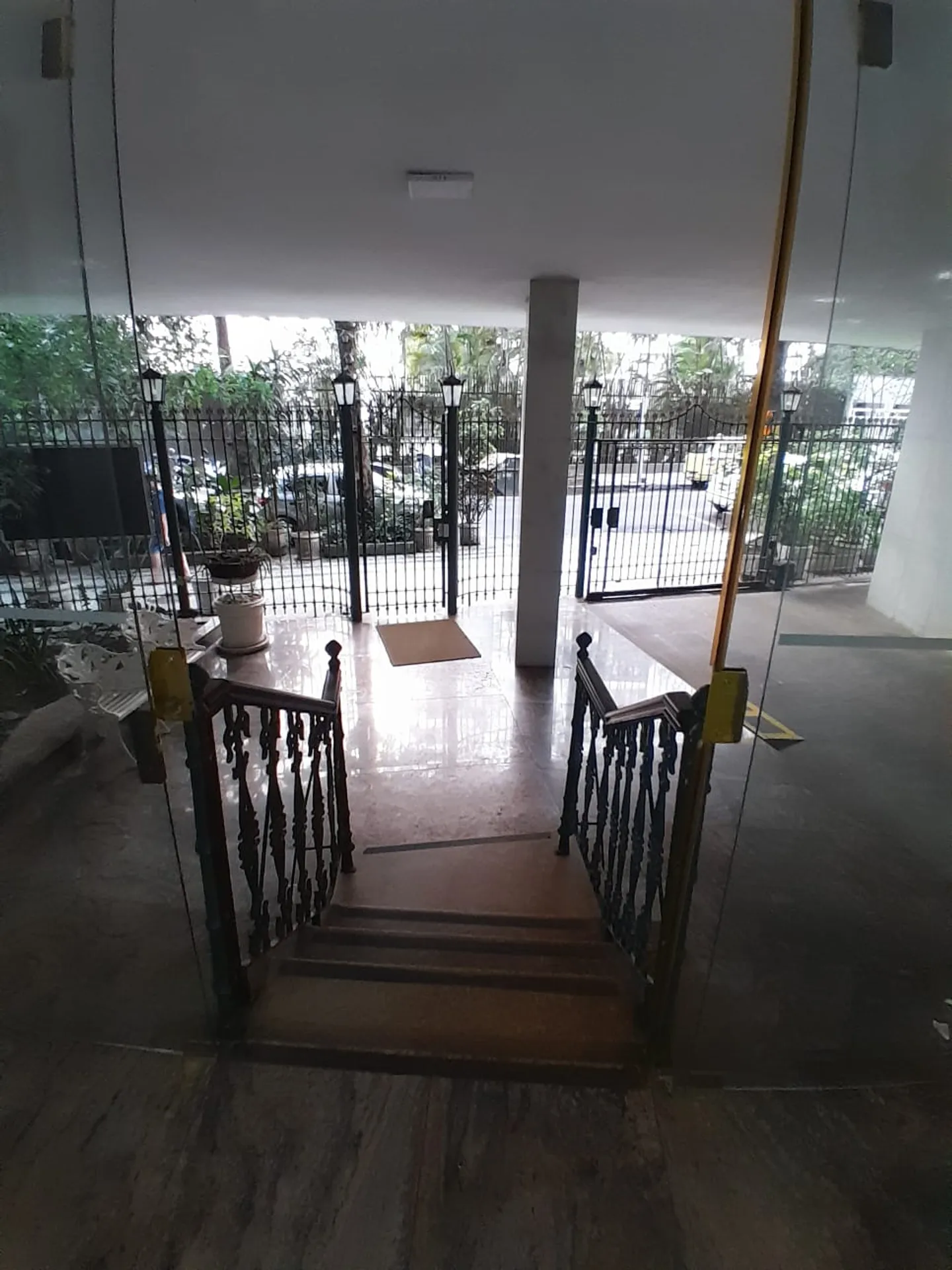 Departamento de 3 dormitorios con piso de madera o laminado — photo 5