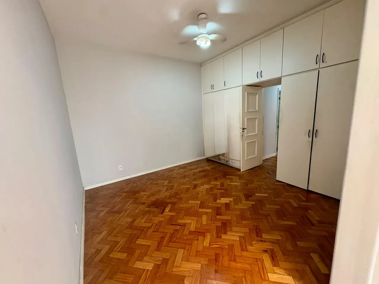 Apartamento, 215 m², com banheira — photo 19