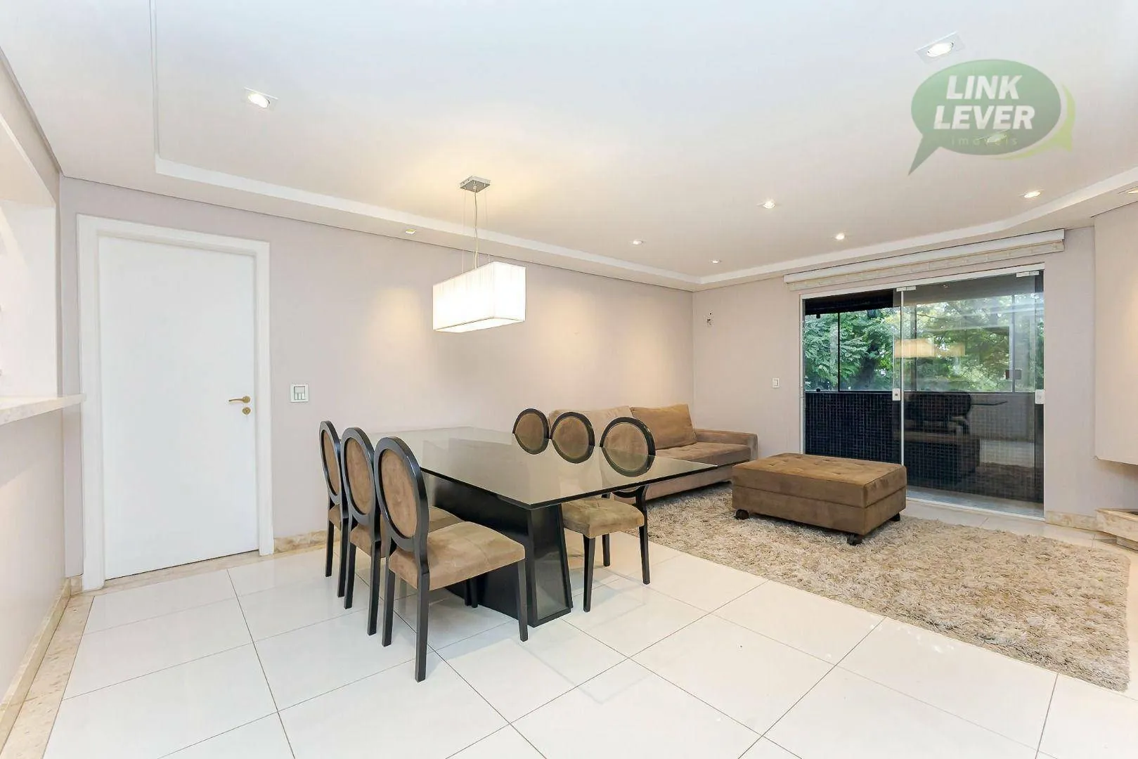 Apartment with 3 bedrooms, balcony and 135 m² — photo 5